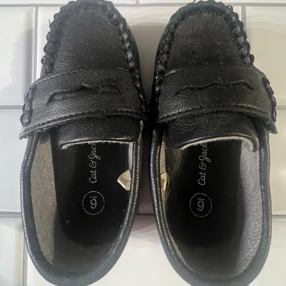 Cat & Jack Black Kids Loafers
